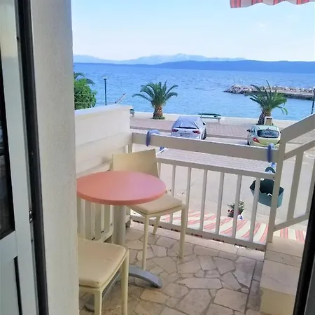 Stone House At The Small Port - With 2 Studio's * Živogošće