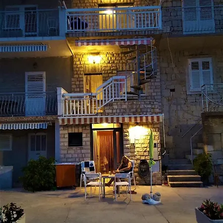 Stone House At The Small Port - With 2 Studio's * Živogošće